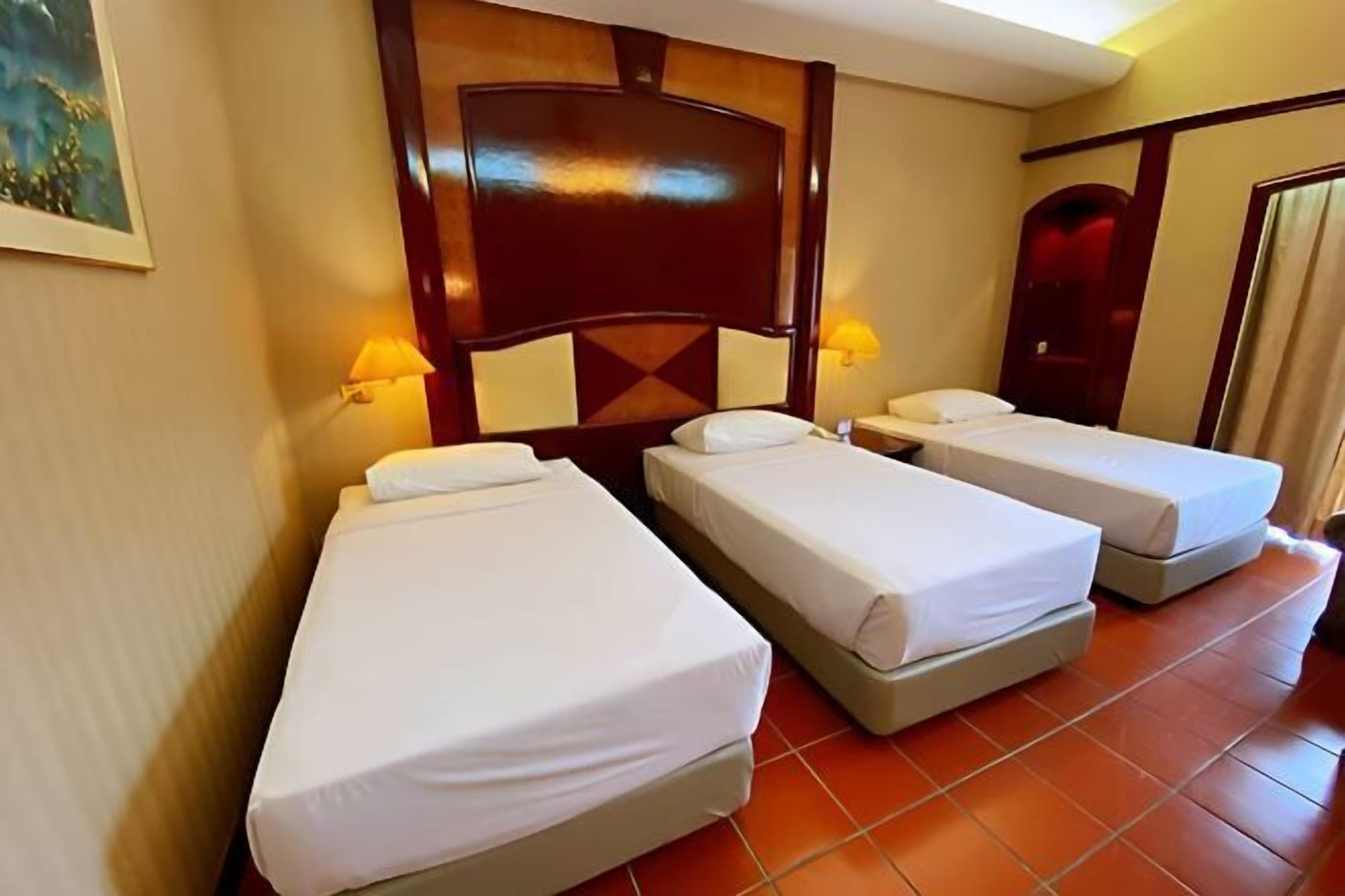 In-room safe, blackout curtains, iron/ironing board