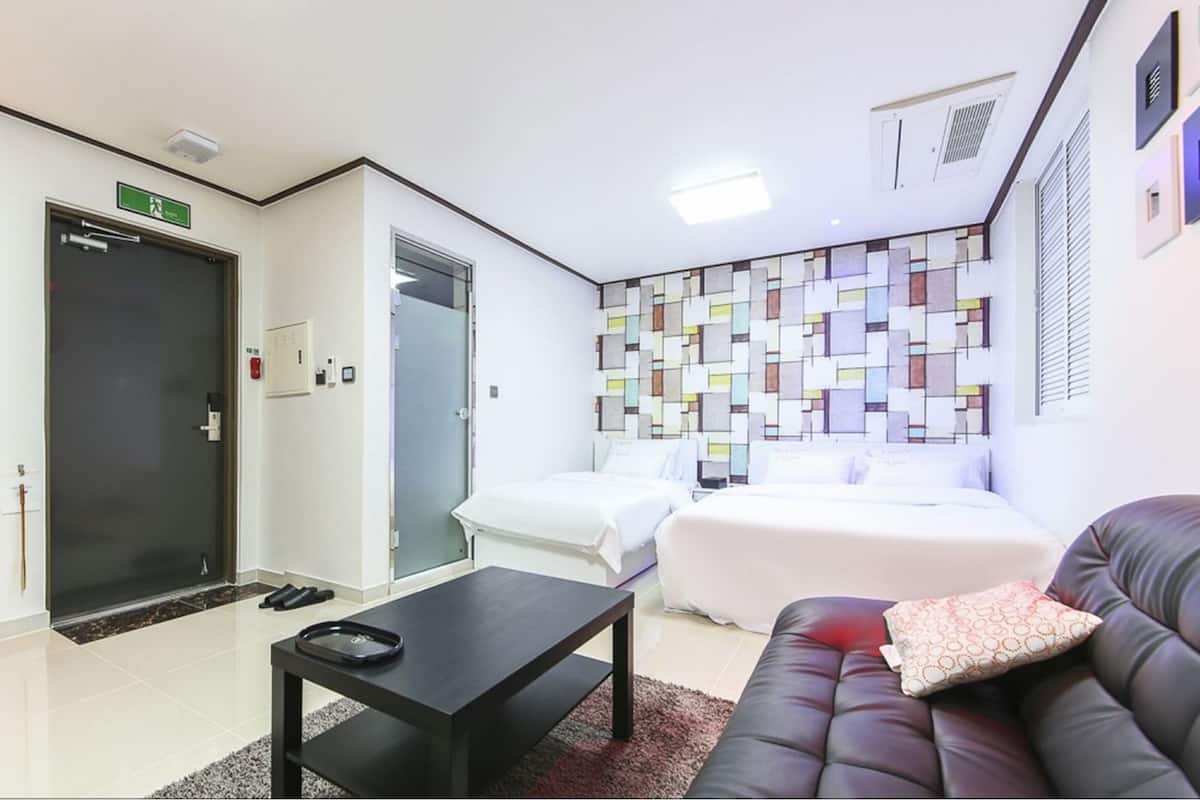 Deluxe Room | Soundproofing, free WiFi