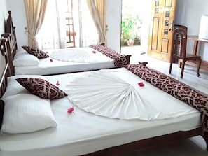 	 Deluxe Quadruple Room | 20 bedrooms, Egyptian cotton sheets, premium bedding, memory foam beds