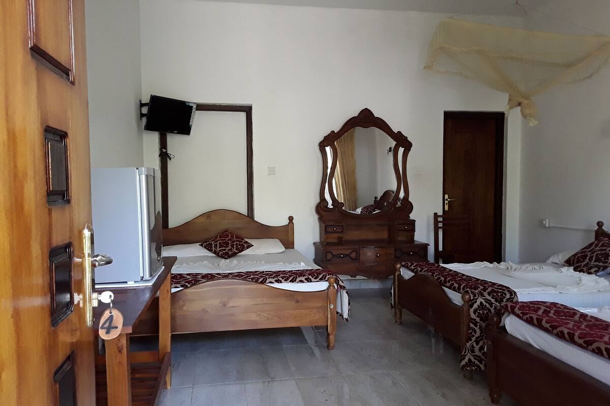 Chambre Triple Standard | 20 chambres, draps en coton égyptien, literie de qualité supérieure