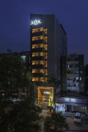 Front of property – evening/night