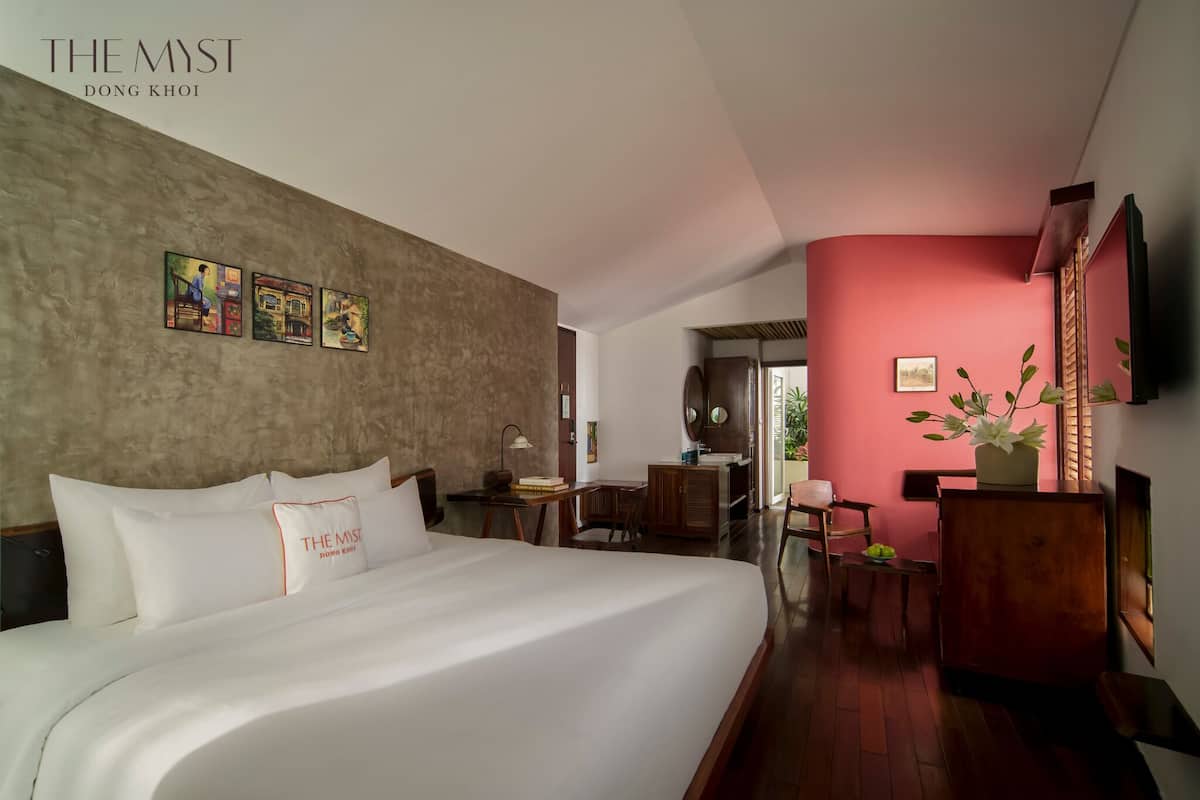 Habitación Prestigio, balcón (Saigon) | Artículos del minibar gratis y caja de seguridad en la habitación