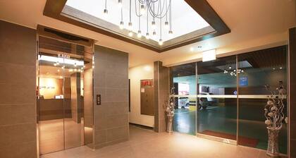 Hotel Charmant Suwon
