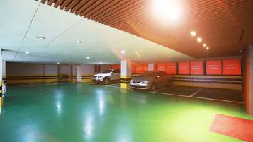 Free self-parking, free valet parking