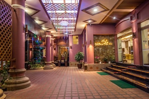 Interior detail - Sakura Princess Hotel (Mandalay)