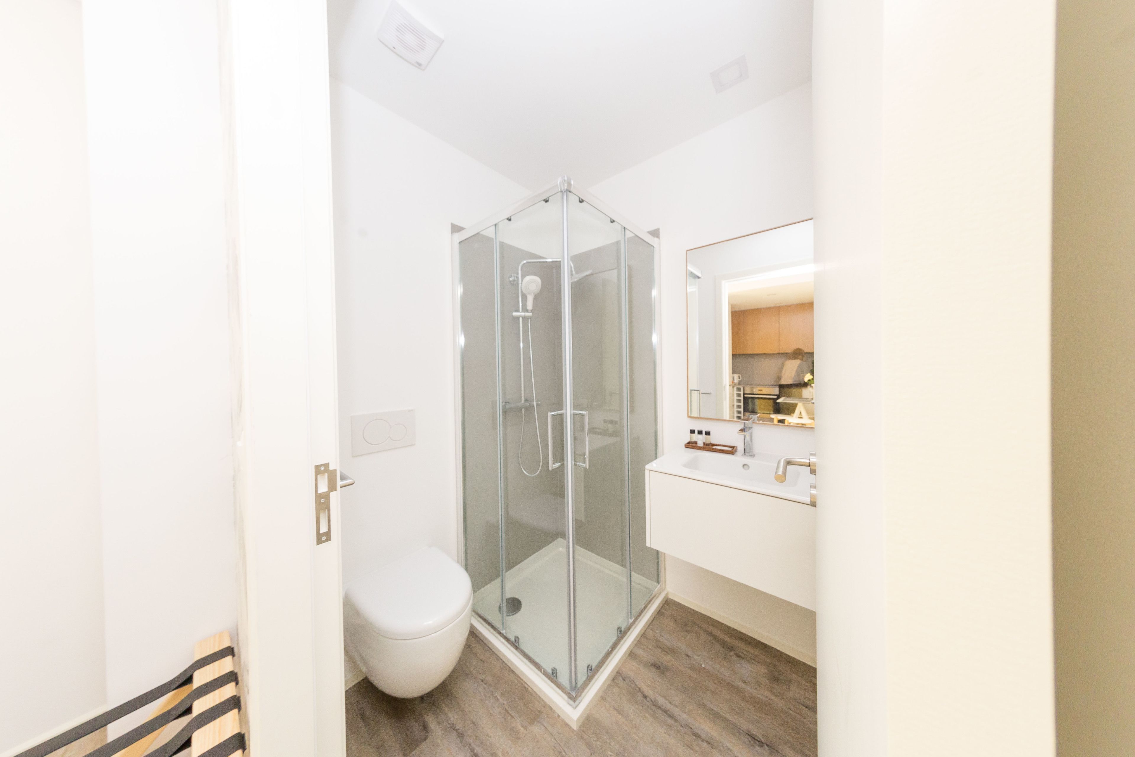 apartment, 1 bedroom, accessible | bathroom | shower, hair dryer, bidet, towels