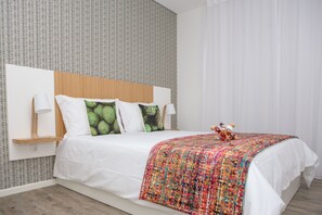 1 bedroom, in-room safe, individually decorated, blackout curtains - The Marketplace Apartments (Funchal)