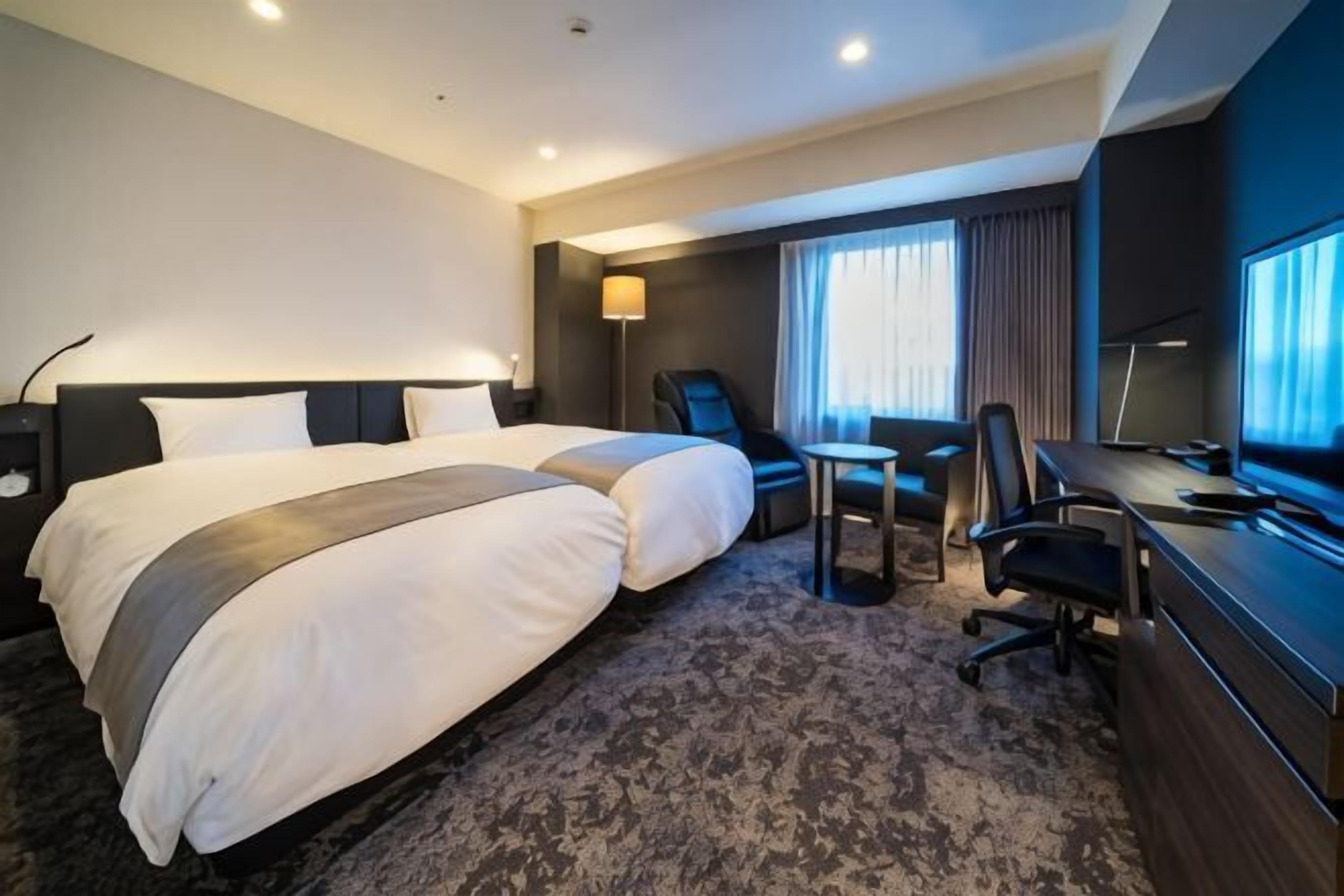 Cortinas blackout, wifi gratis y acceso para silla de ruedas 