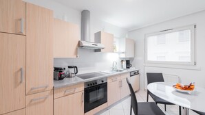 City Apartment, 2 Bedrooms (Top 7) | 2 bedrooms, premium bedding, in-room safe, desk - Apartment Schwedenplatz (Vienna)