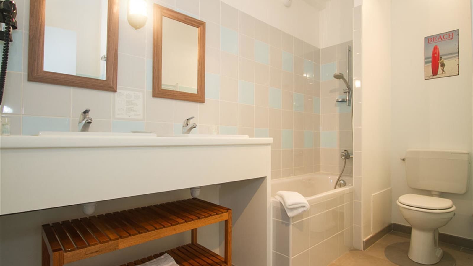 deep-soaking bathtub, free toiletries, hair dryer, towels