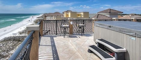 House, 4 Bedrooms, Ocean View, Beachfront | Beach/ocean view