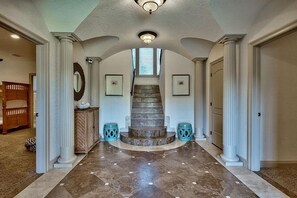 Ferienhaus, 5 Schlafzimmer, Meerblick, Meerseite | Innenbereich