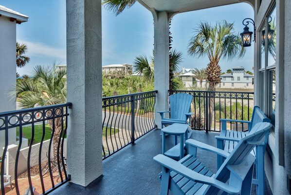 House, 5 Bedrooms, Ocean View, Sea Facing | Balcony