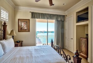 Talo, 5 makuuhuonetta, meren rannalla | 5 makuuhuonetta