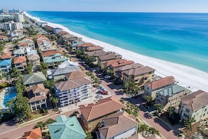Aerial view - Dolce Vita 6 Bedroom Holiday Home by Five Star Properties (Destin)