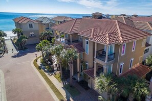 Huis, 6 slaapkamers, uitzicht op oceaan, uitzicht op zee | Luchtfoto