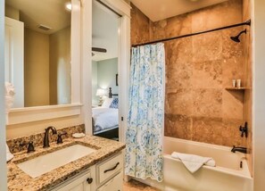 House, 5 Bedrooms, Sea Facing | Bathroom - Dragonfly Dreams 5 Bedroom Holiday Home by Five Star Properties (Santa Rosa Beach)