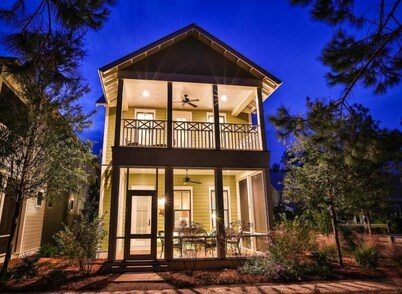 Dragonfly Dreams 5 Bedroom Holiday Home by Five Star Properties