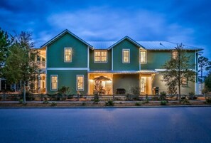 House, 5 Bedrooms, Sea Facing | Front of property – evening/night - Dragonfly Dreams 5 Bedroom Holiday Home by Five Star Properties (Santa Rosa Beach)