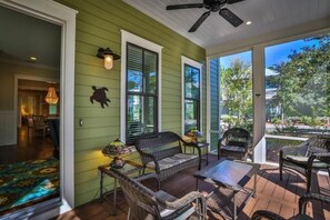 House, 5 Bedrooms, Sea Facing | BBQ/picnic Area - Dragonfly Dreams 5 Bedroom Holiday Home by Five Star Properties (Santa Rosa Beach)
