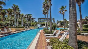 Casa, 4 habitaciones, frente al mar | Alberca al aire libre