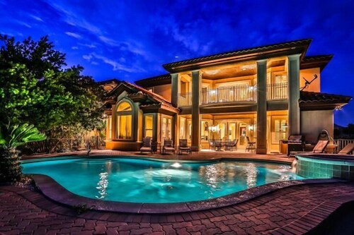 Endless Sunset 4 Bedroom Holiday Home by Five Star Properties