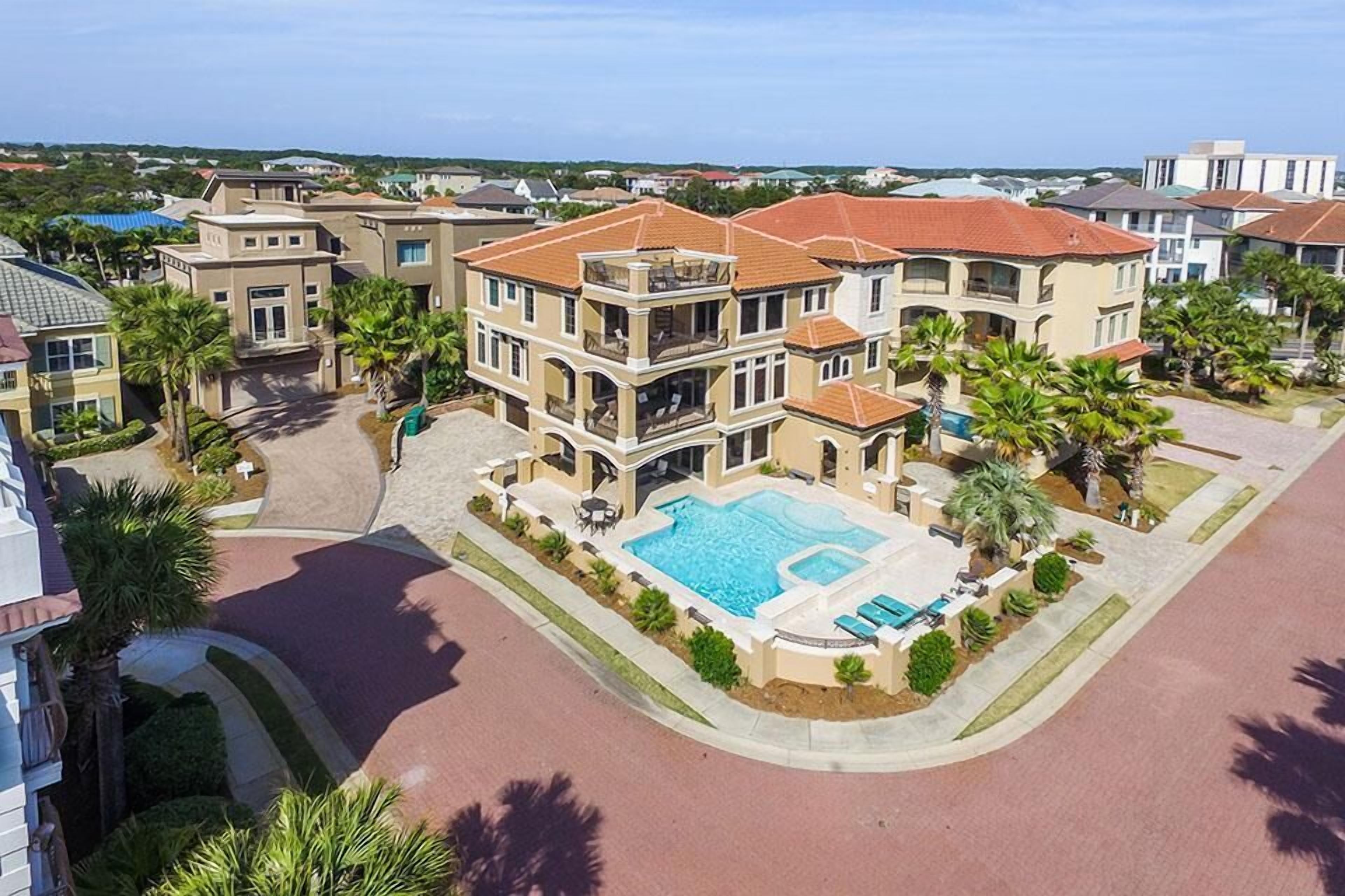 Rumah, 6 kamar tidur, pemandangan samudra, menghadap laut | Kolam renang outdoor