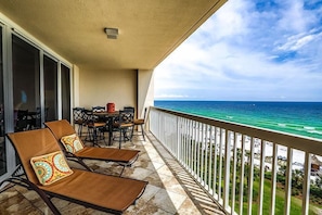 House, 3 Bedrooms, Ocean View, Beachfront | Balcony