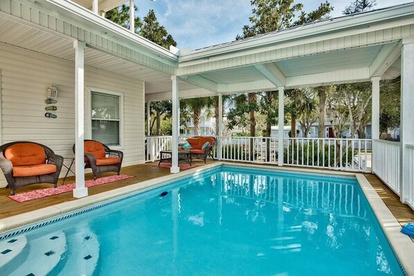Outdoor pool - SUMMER SHANDY 4 Bedroom Holiday Home by Five Star Properties (Destin)