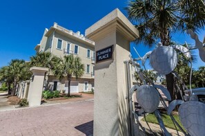 Casa, 4 habitaciones, vistas al mar, mirando al mar | Fachada del alojamiento