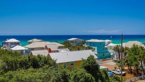 Hus, 4 soverom, havutsikt, sjøvendt | Utsikt mot strand/hav