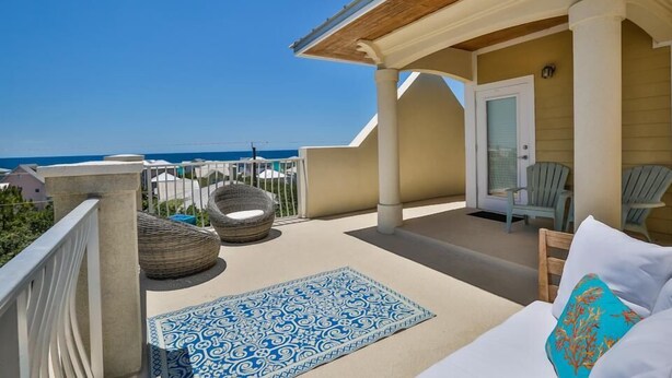 Hus, 4 soverom, havutsikt, sjøvendt | Terrasse/patio