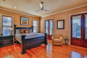 Casa, 5 camere da letto, fronte mare | 5 camere, ferro/asse da stiro, lenzuola