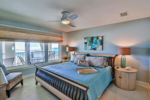 Casa, 6 quartos, vista para o oceano, de frente para a praia | 6 quartos