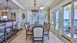 Unclassified image, 3 of 33, button - Villa Bianca 6 Bedroom Holiday Home by Five Star Properties (Destin)