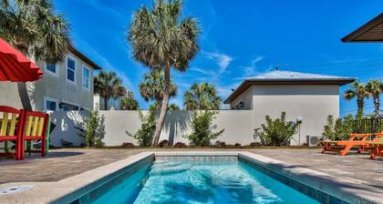 VILLA DEL CARMEN 5 Bedroom Holiday Home by Five Star Properties
