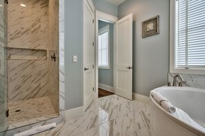 Huis, 6 slaapkamers, uitzicht op zee | Badkamer | Zeep, shampoo