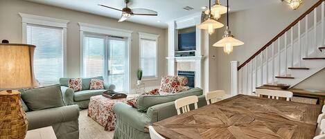 Huis, 4 slaapkamers, uitzicht op zee | Dineren in de kamer