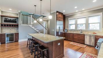 House, 5 Bedrooms, Sea Facing | Private kitchen | Fridge, microwave, coffee/tea maker