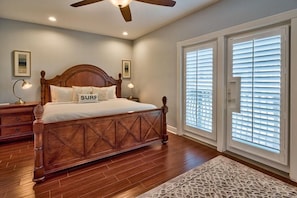 House, 6 Bedrooms, Ocean View, Beachfront | 9 bedrooms, bed sheets