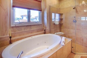 Ferienhaus, 5 Schlafzimmer, Meerblick, Strandnähe | Badezimmer