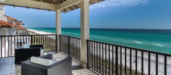 Laissez Faire 5 Bedroom Holiday Home by Five Star Properties