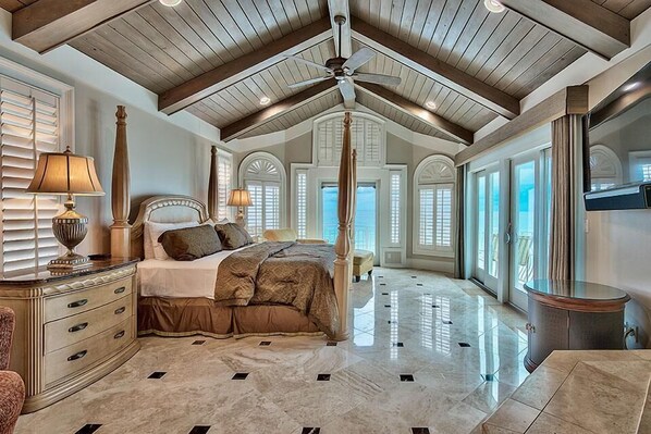 House, 6 Bedrooms, Ocean View, Beachfront | 7 bedrooms