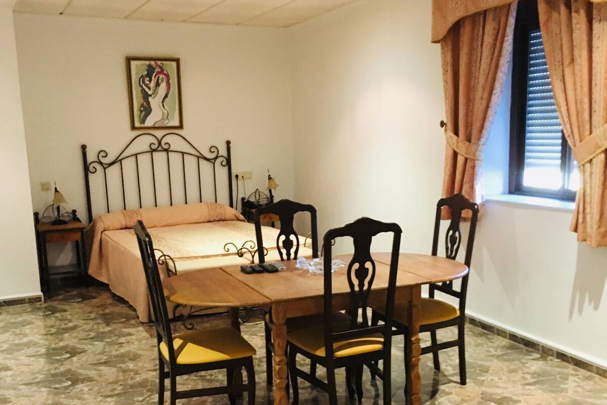 Cots/infant beds, free WiFi, bed sheets