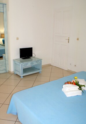 Premium bedding, iron/ironing board, free WiFi - Villa prestige Caraïbes Bonheur (Deshaies)
