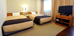 Deluxe Twin Room, Non Smoking (Main building) | Desk, free WiFi, bed sheets - Grand Hotel Kanachu Hiratsuka (Hiratsuka)