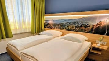 Doppelzimmer | Verdunkelungsvorhänge, kostenloses WLAN, Bettwäsche