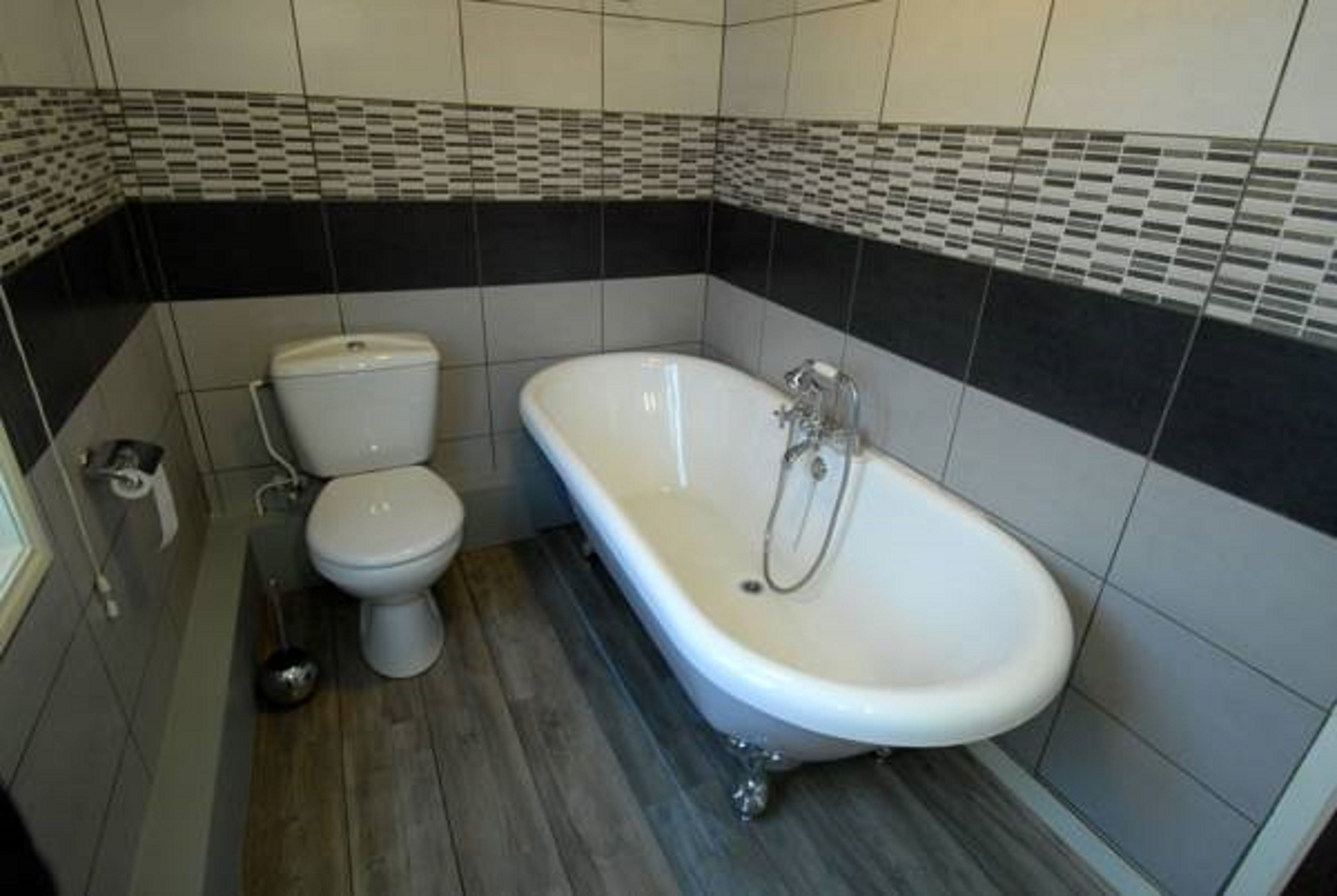 double room, river view | desk, blackout curtains, free wifi