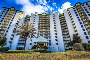 House, 3 Bedrooms, Ocean View, Beachfront | Front of property