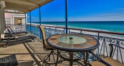 Bella Beach 5 Bedroom Holiday Home by Five Star Properties